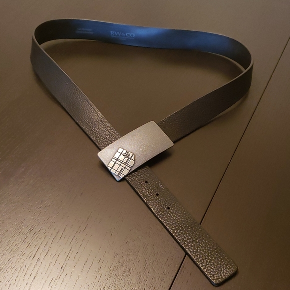 RW&CO. Other - RW&CO Leather belt with big Silver buckle